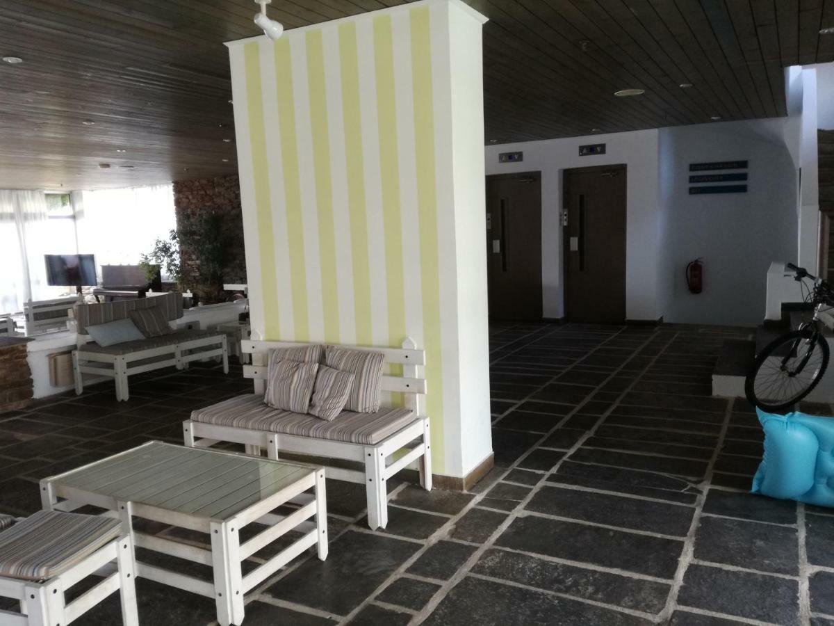 Apollon Suites 카리스토스 외부 사진